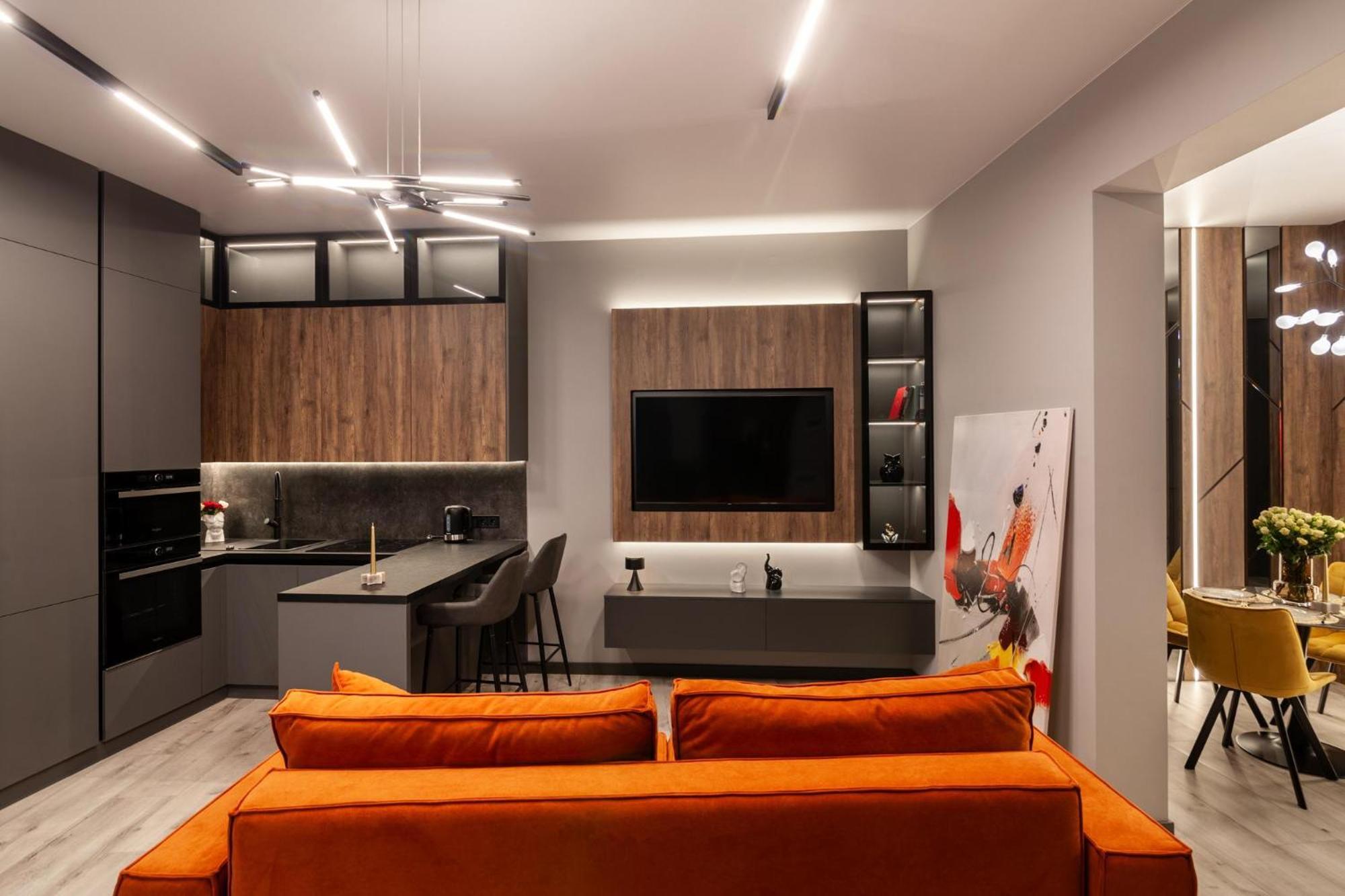 Royal Vip Jacuzzi Apart Lviv Eksteriør billede